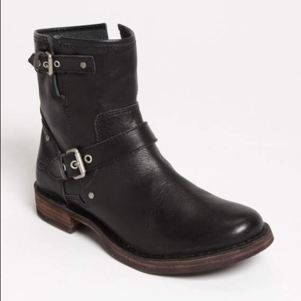 Never worn UGG booties